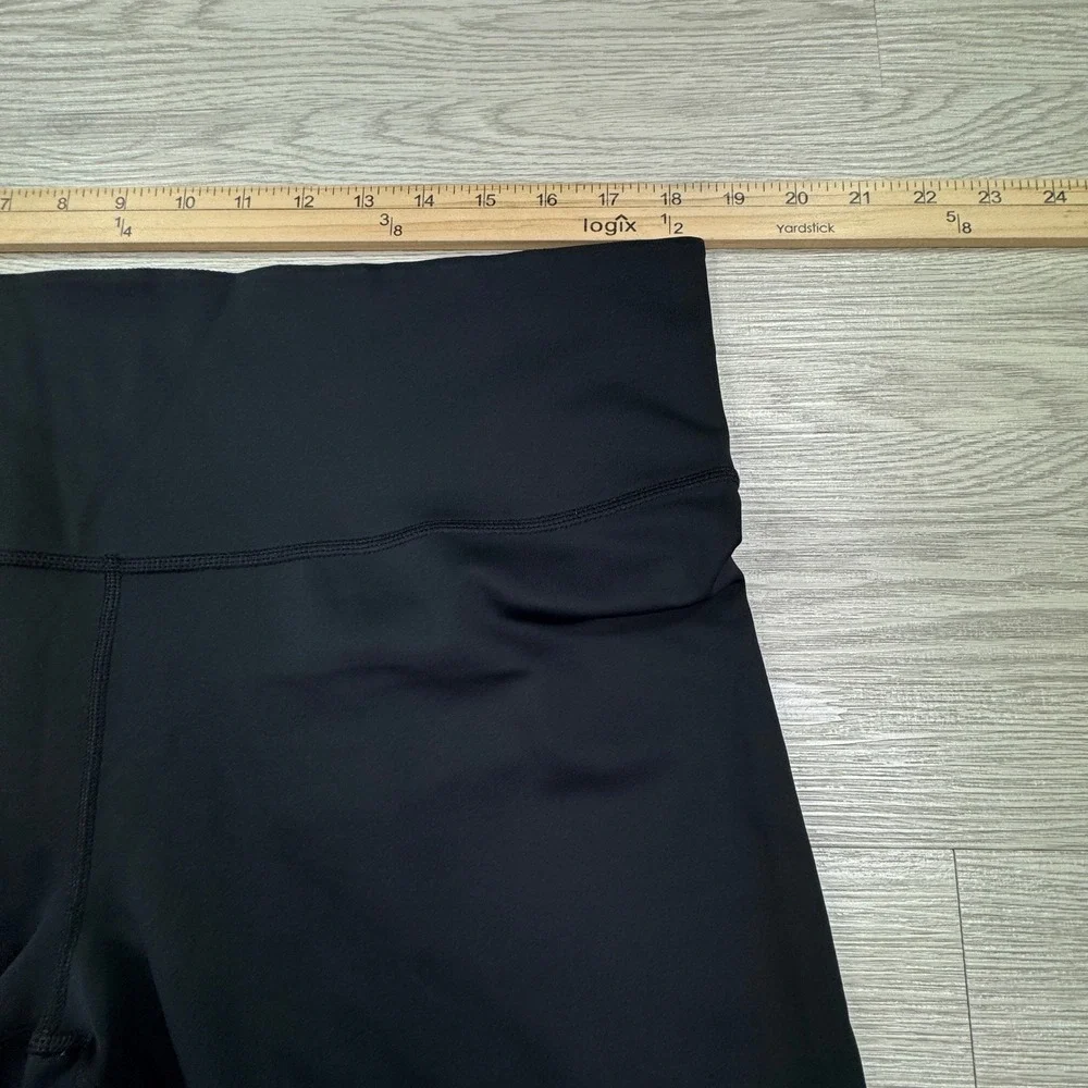 Nike Women's Leggings Dri-Fit Ruched Hem Cropped Black Sz 2X Activewear Yoga Gym